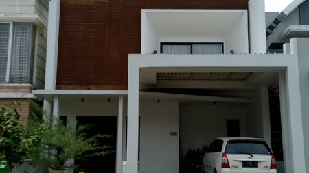Di jual cepat rumah royal residence Wiyung cluster depan 