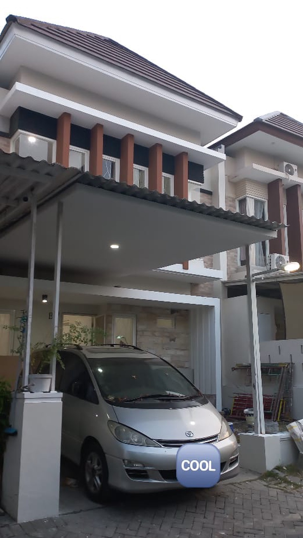Dijual rumah bagus 2 lantai di wisata semanggi Surabaya Timur