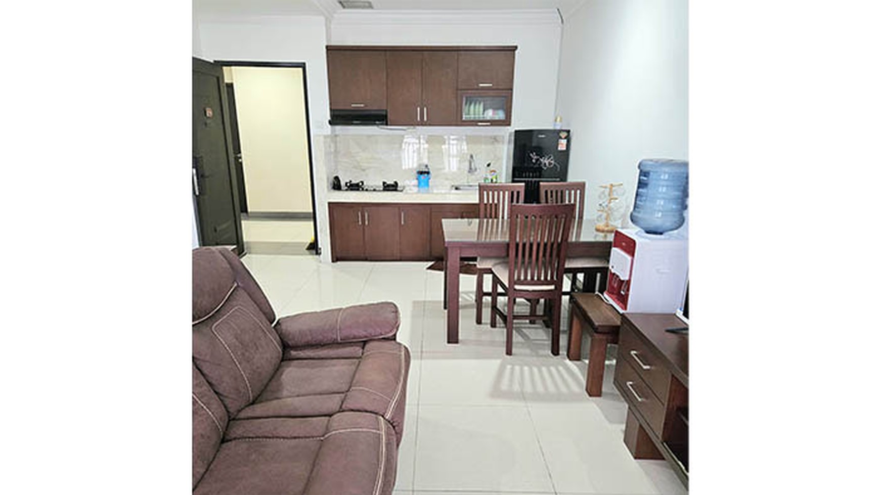 Apartemen Cosmo Residence, Dekat Grand Indonedia