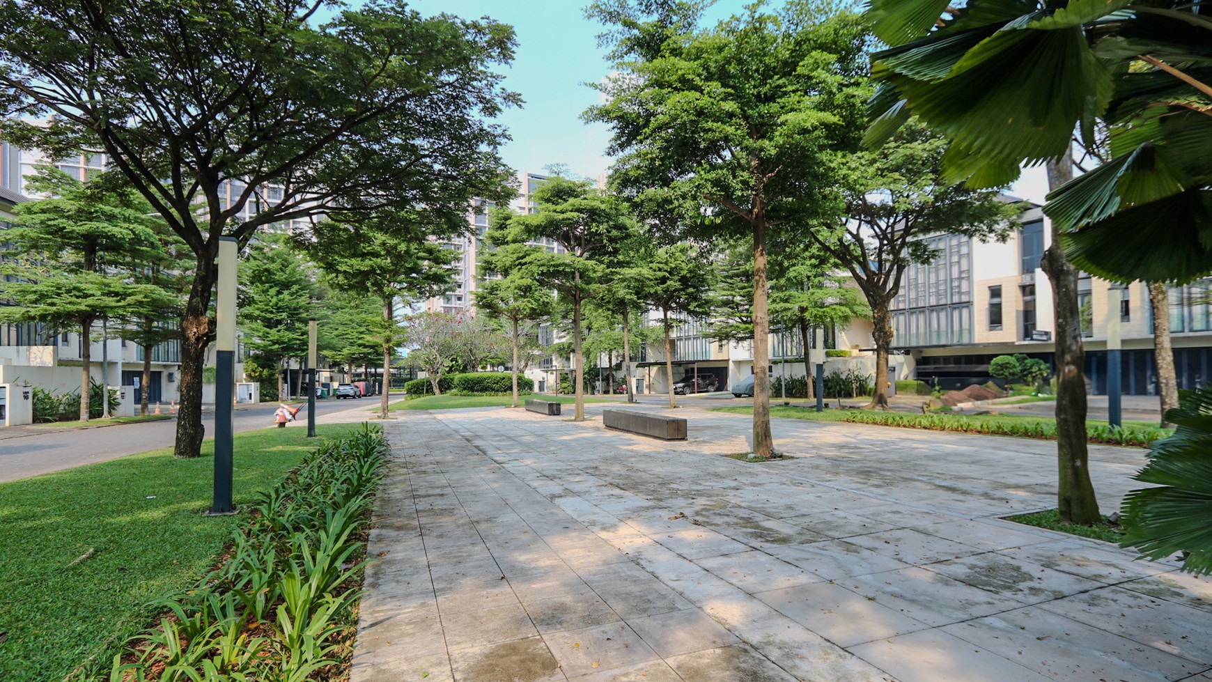 RUMAH MEWAH LANCEWOOD NAVAPARK BSD CITY, DEKAT BOTANIC PARK, CBD BSD