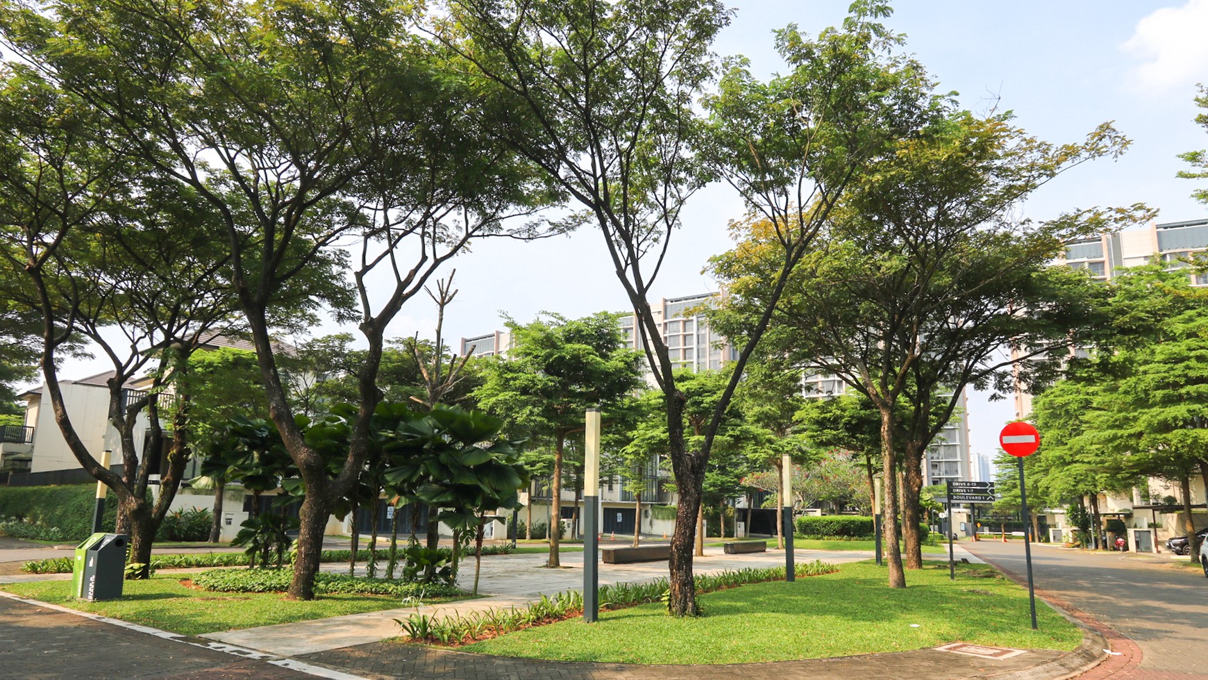 RUMAH MEWAH LANCEWOOD NAVAPARK BSD CITY, DEKAT BOTANIC PARK, CBD BSD