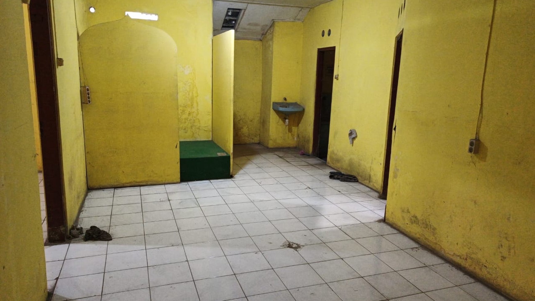 Disewakan Gudang 450 Meter Persegi Lokasi Dekat Ringroad Barat
