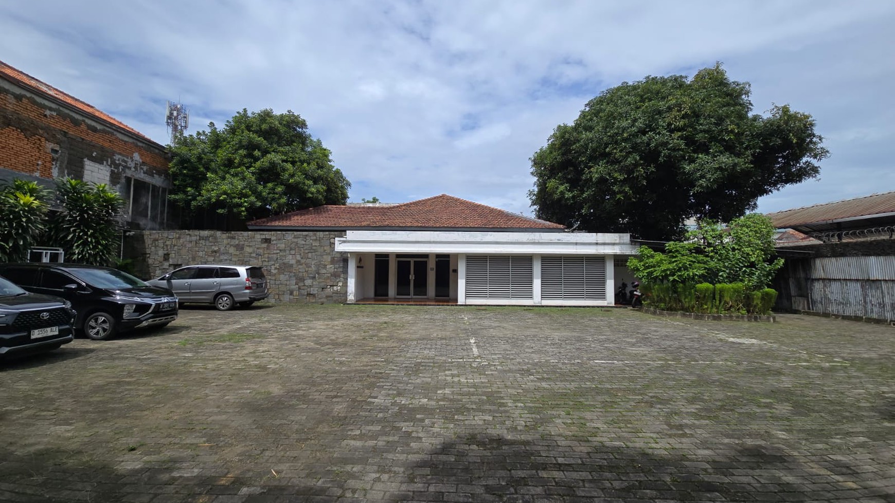 Rumah Hitung Kavling di Jl Ciputat Raya, Kebayoran Baru, Jakarta Selatan