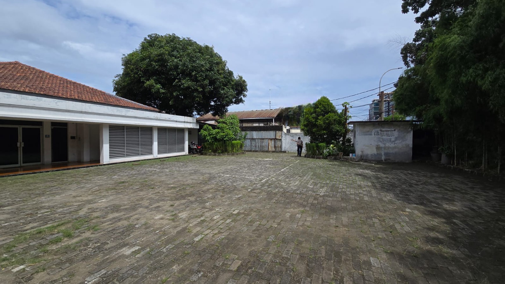Rumah Hitung Kavling di Jl Ciputat Raya, Kebayoran Baru, Jakarta Selatan