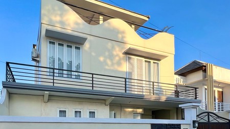 For Sale Modern 2-Bedroom House with Ocean View in Pecatu