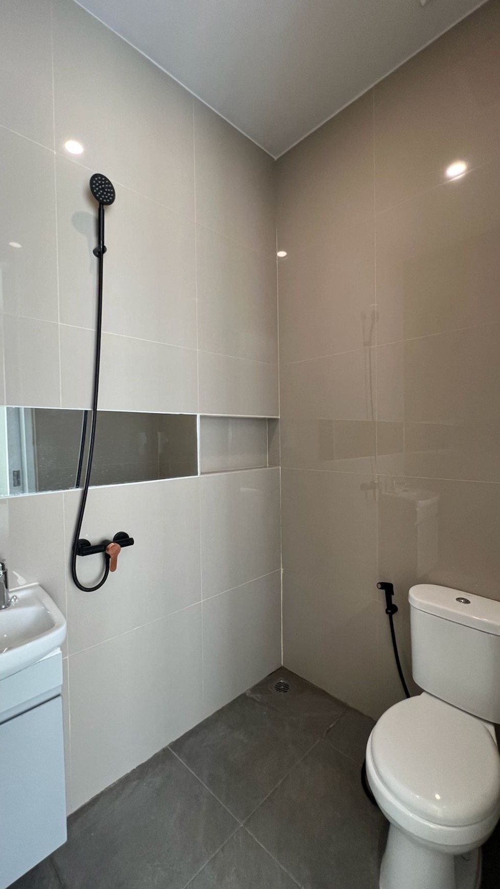 For Sale Modern 2-Bedroom House with Ocean View in Pecatu