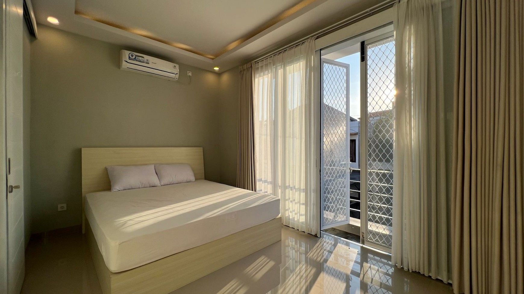 For Sale Modern 2-Bedroom House with Ocean View in Pecatu