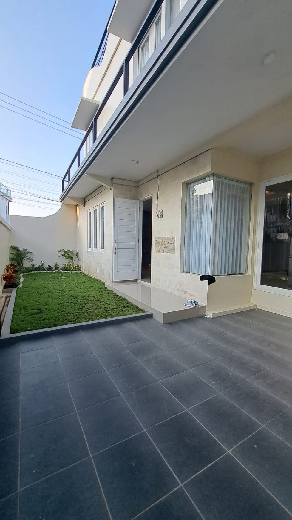 For Sale Modern 2-Bedroom House with Ocean View in Pecatu