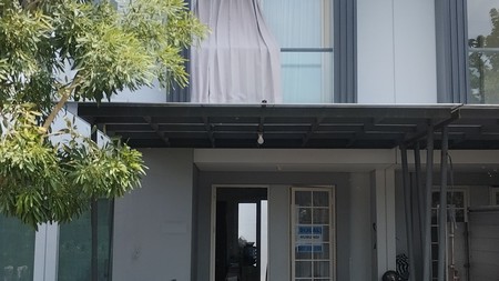 Lelang Rumah Di Grand Pakuwon Cluster Queensland Surabaya