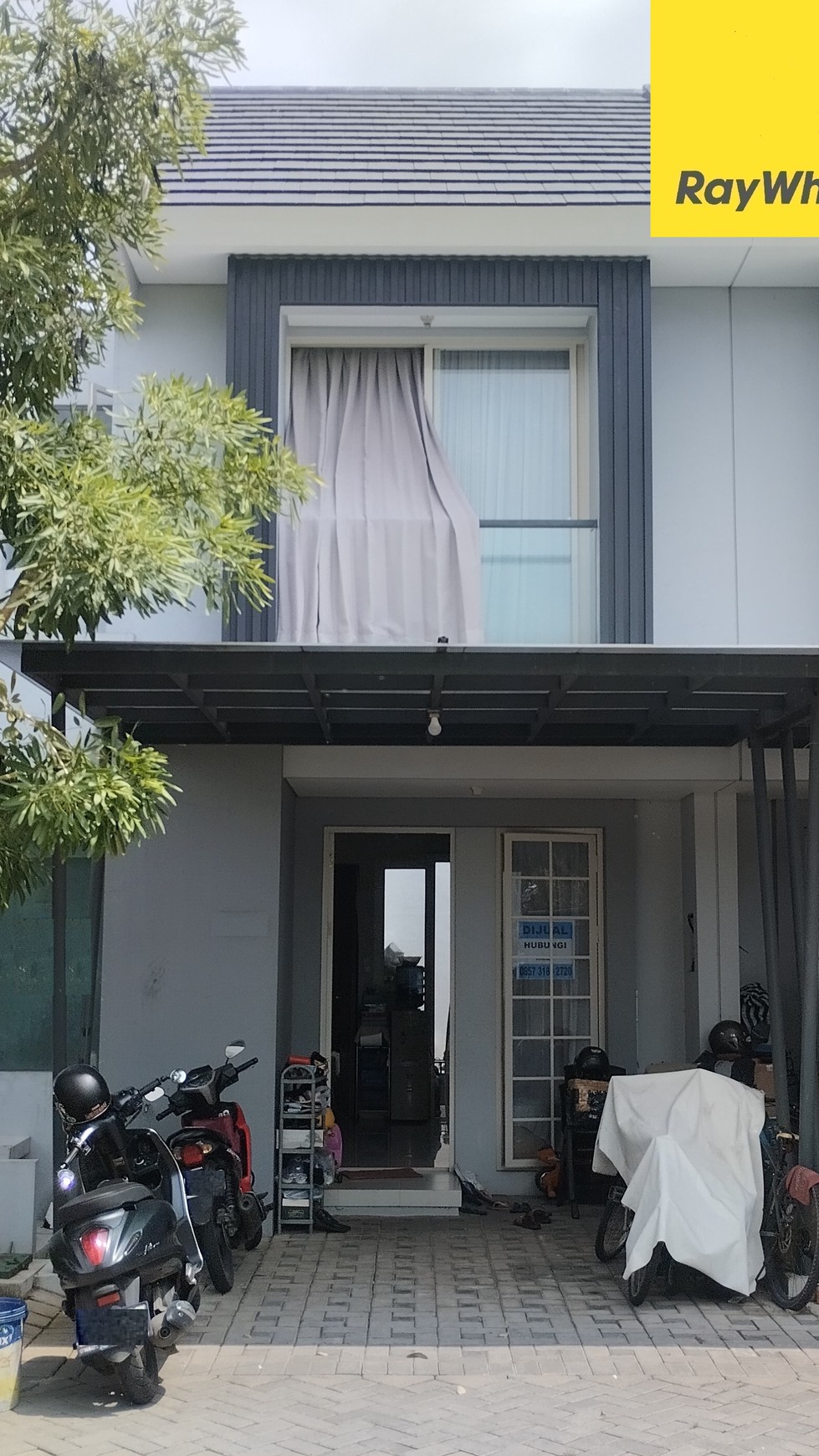 Lelang Rumah Di Grand Pakuwon Cluster Queensland Surabaya