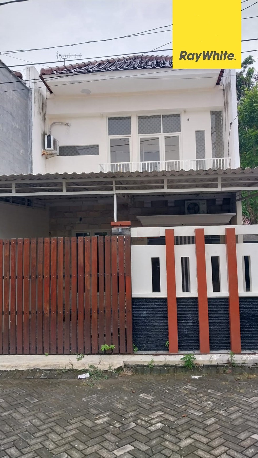 Lelang Rumah Di Green Lake Surabaya