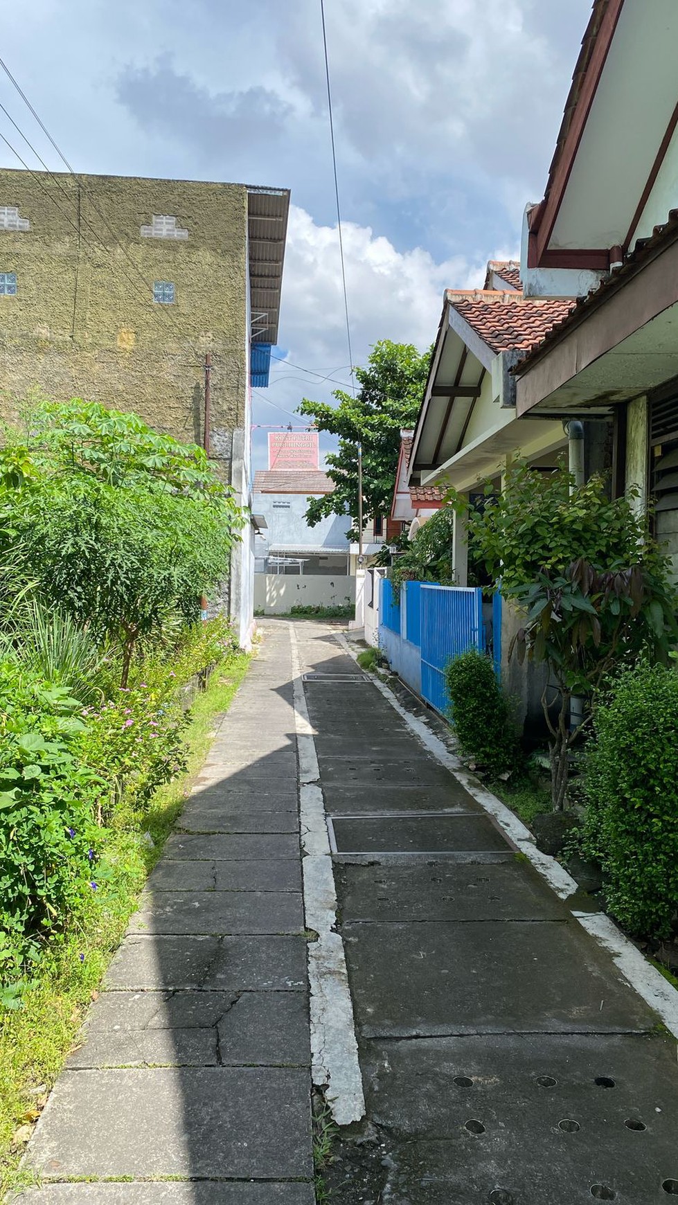 Tanah Bangunan 347 Meter Persegi Lokasi Dekat Xt Square