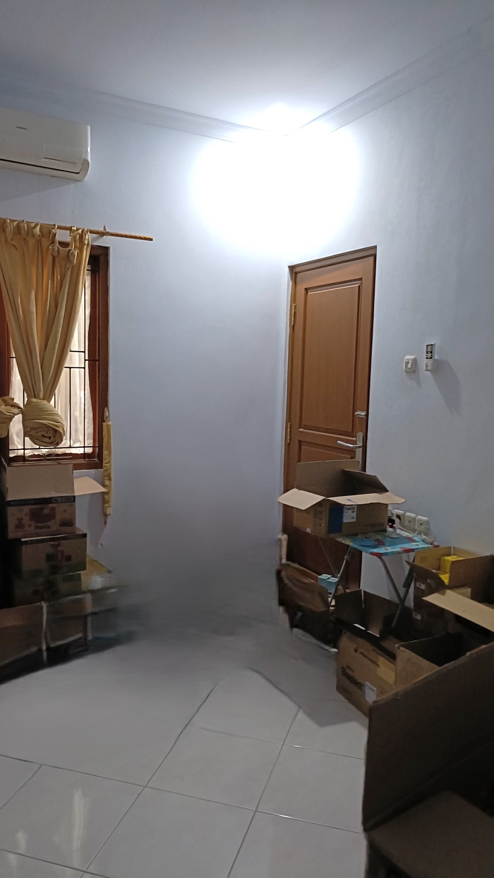 Rumah murah siap huni di Bintaro Jaya