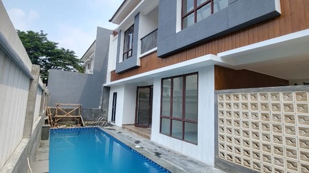 Rumah Bagus Di Discovery Fiore Bintaro Jaya Sektor 9