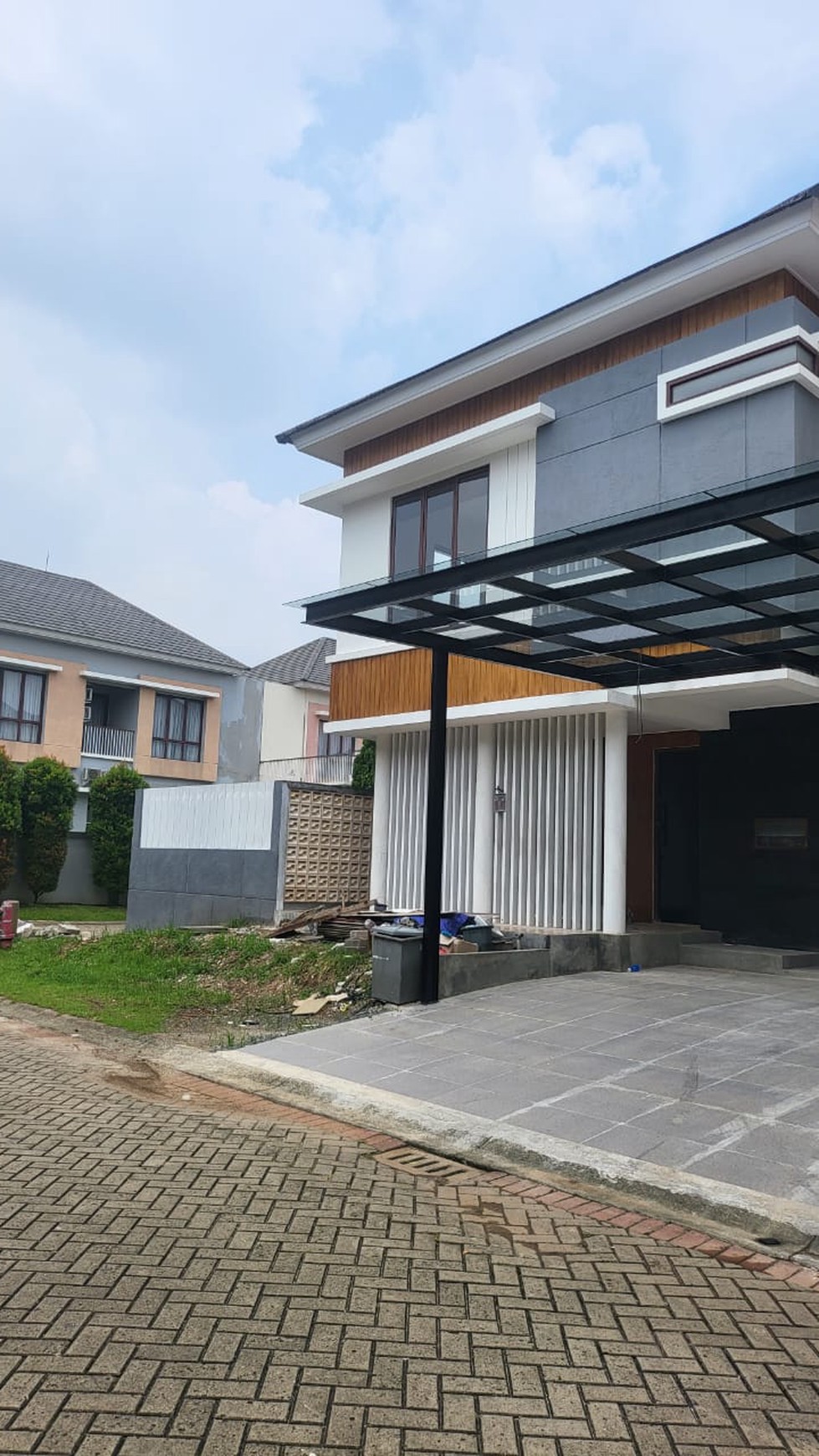 Rumah Bagus Di Discovery Fiore Bintaro Jaya Sektor 9
