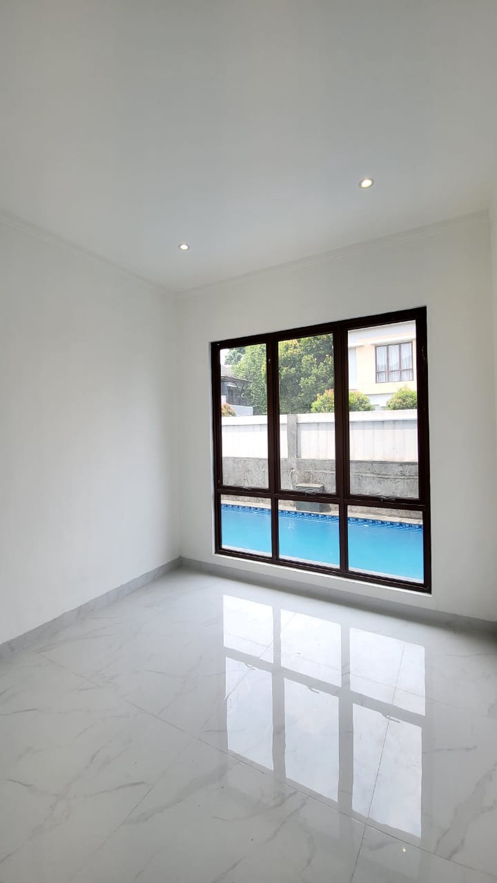 Rumah Bagus Di Discovery Fiore Bintaro Jaya Sektor 9