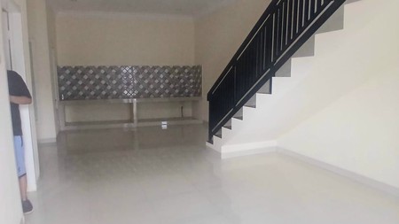Rumah Bagus Di Jl Pondok Aren Tangerang Selatan