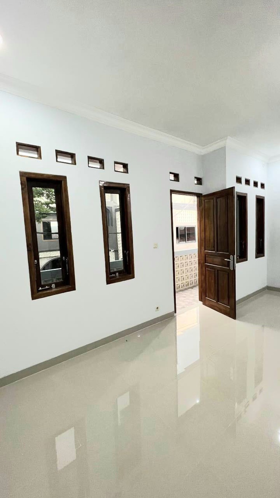 Rumah Bagus Di Jl Masjid Nurul Fajri Pondok Aren Tangerang Selatan