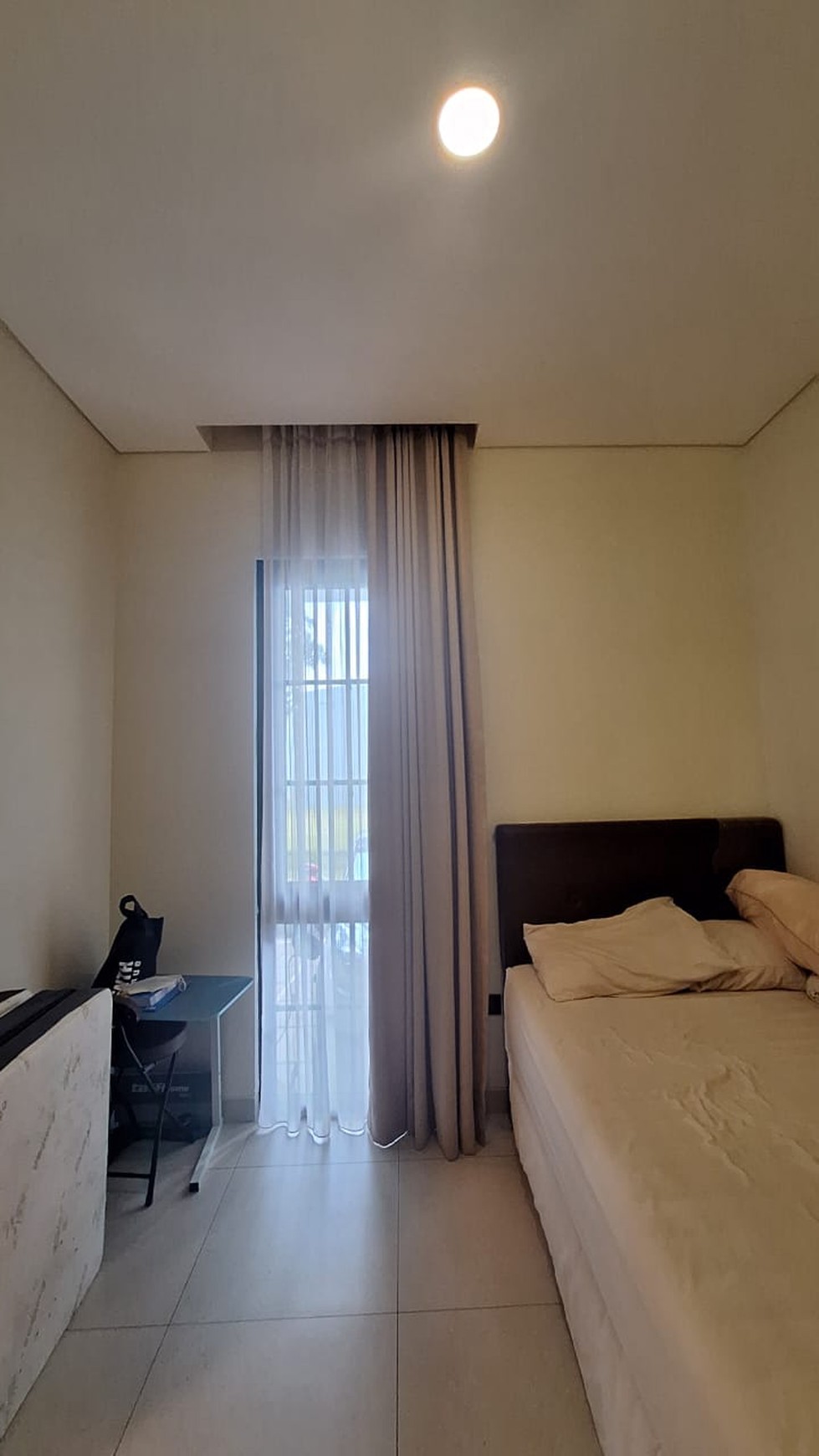 Rumah Bagus Di Mahagoni Park Graha Raya Bintaro Jaya