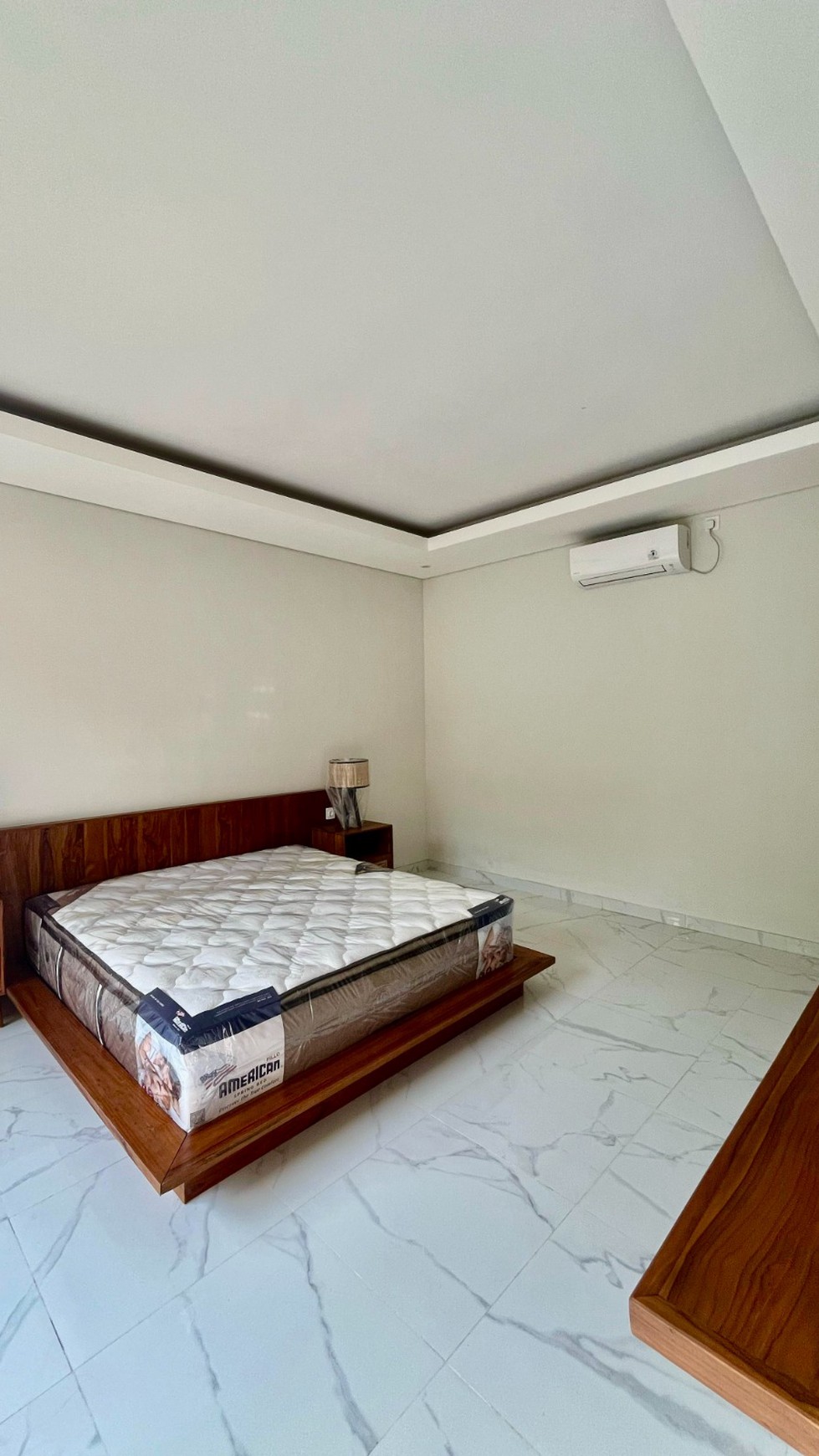 Villa 3 Bedrooms Leasehold Close Seminyak Bali