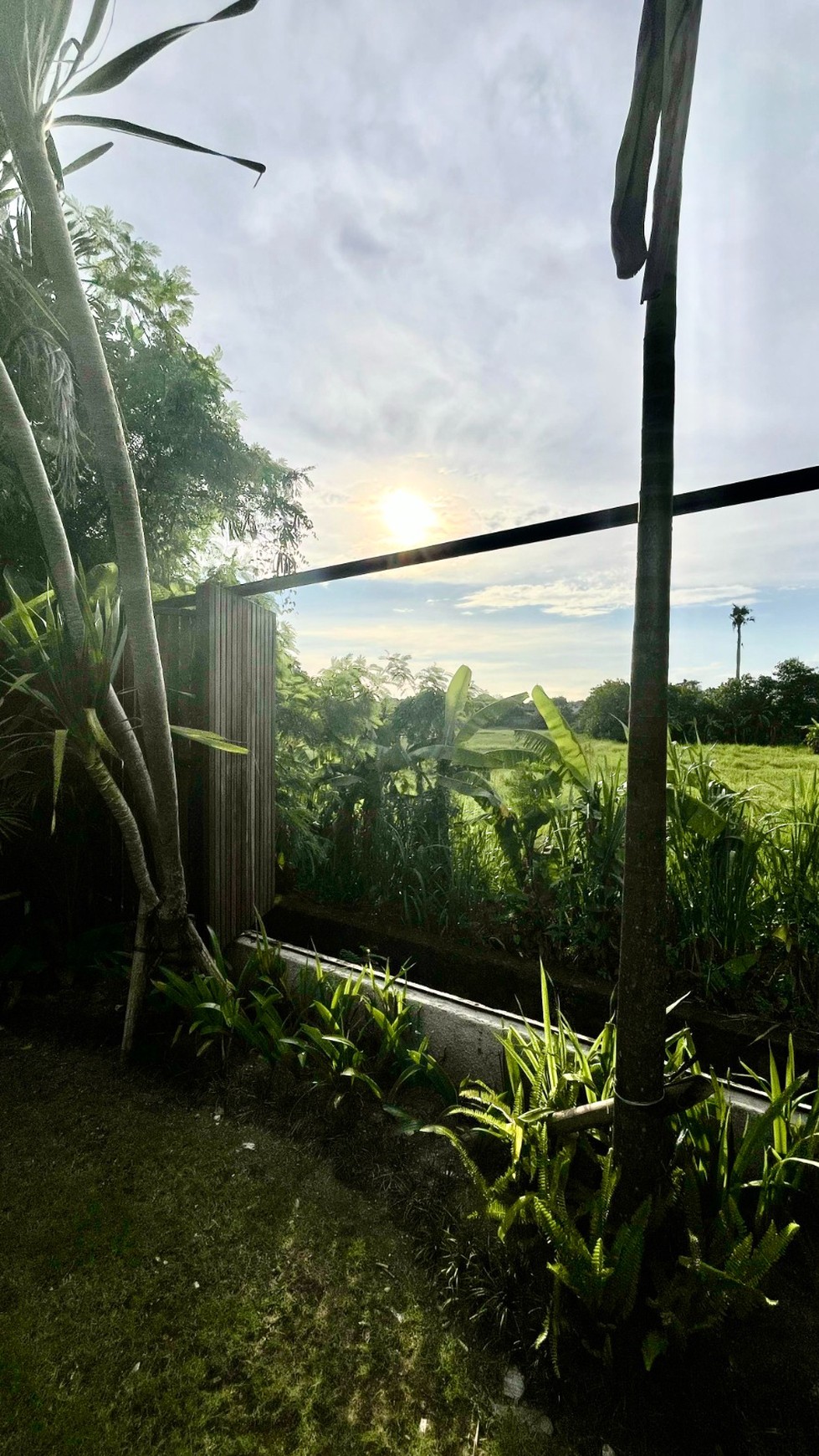 Villa 3 Bedrooms Leasehold Close Seminyak Bali