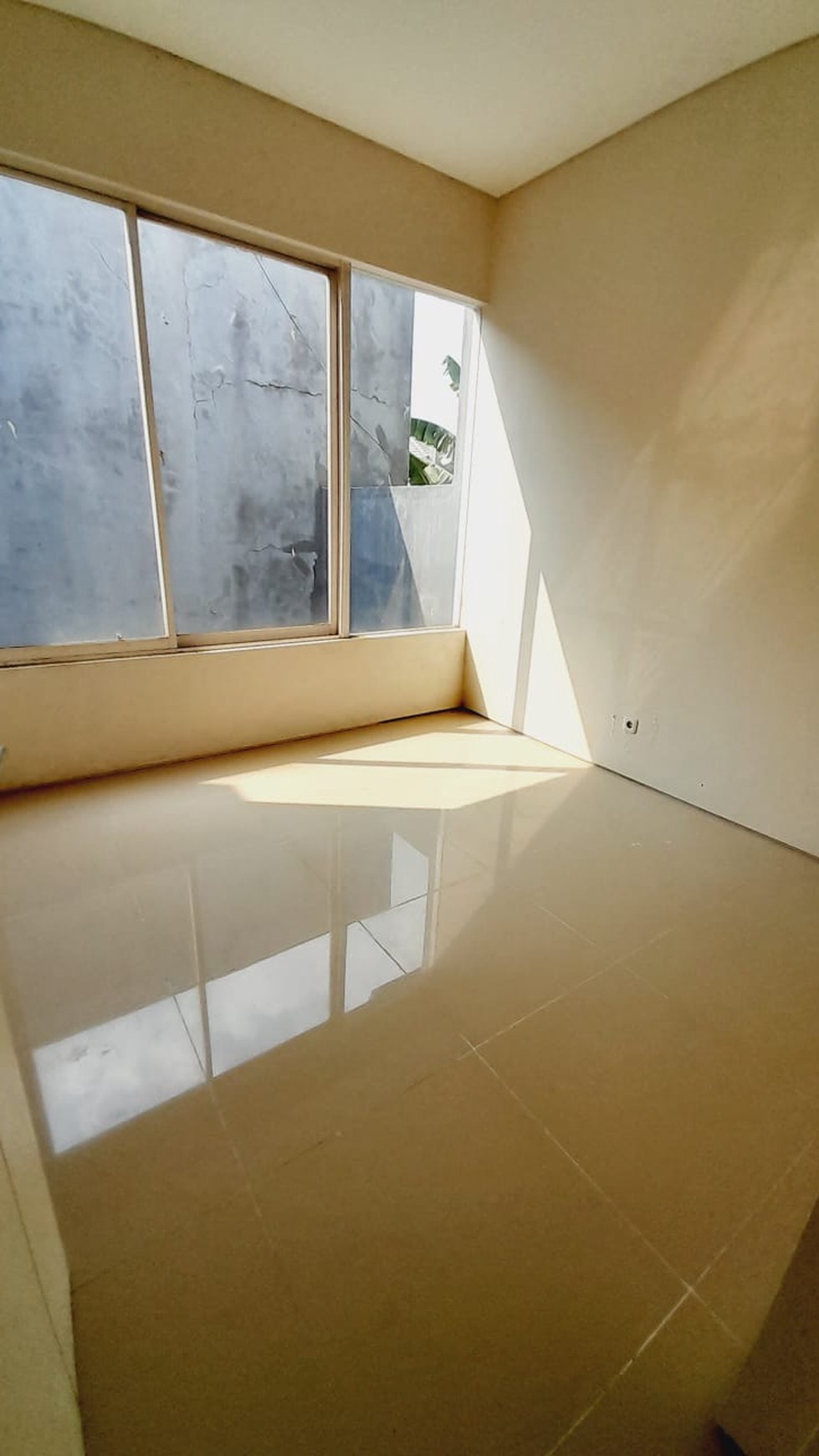 Rumah Cluster Greenwich Royal Residence, Surabaya
