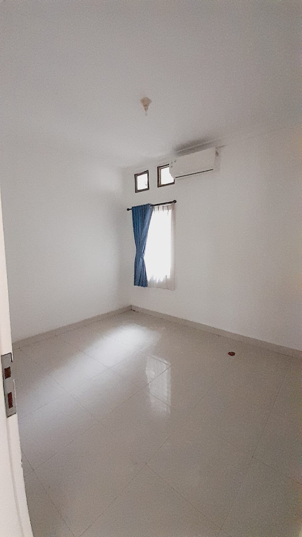 Rumah Anggrek Loka Bsd City