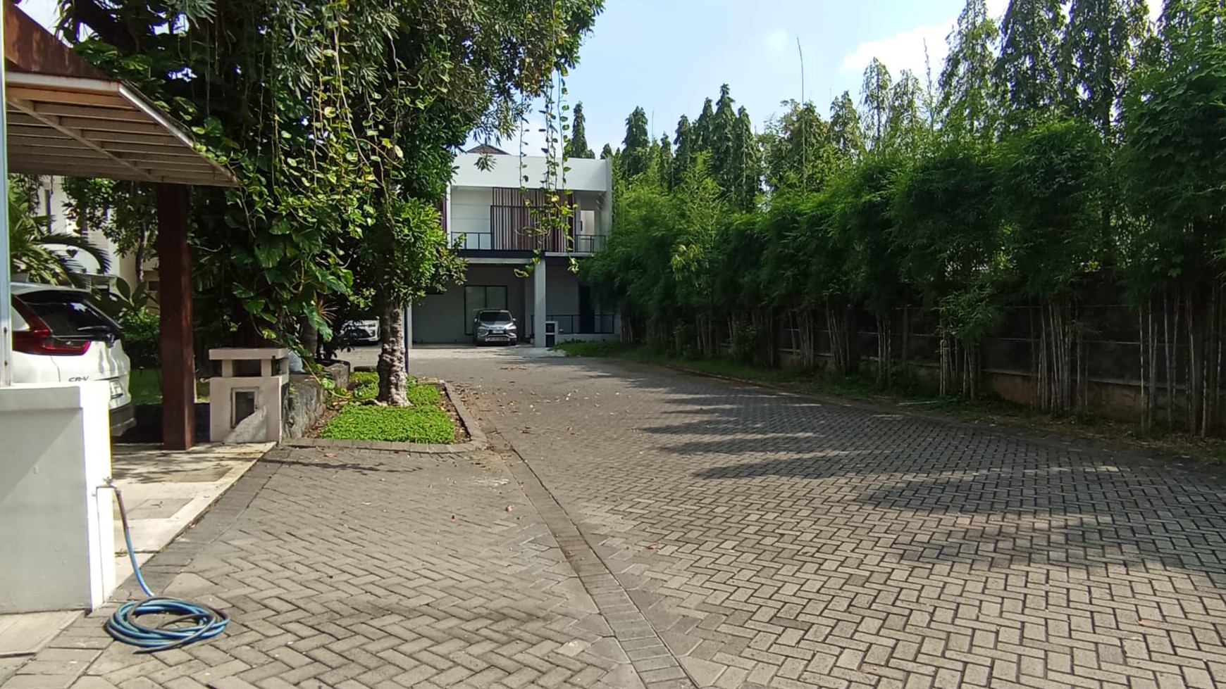 Rumah Cluster Balmoral Royal Residence, Surabaya