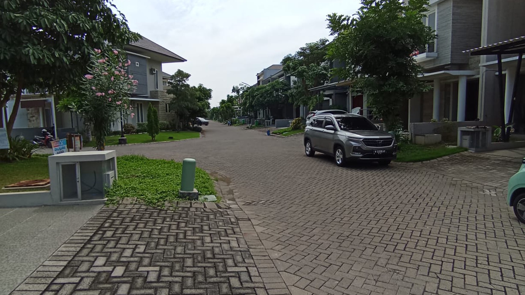 Rumah Cluster Greenwich Royal Residence, Surabaya