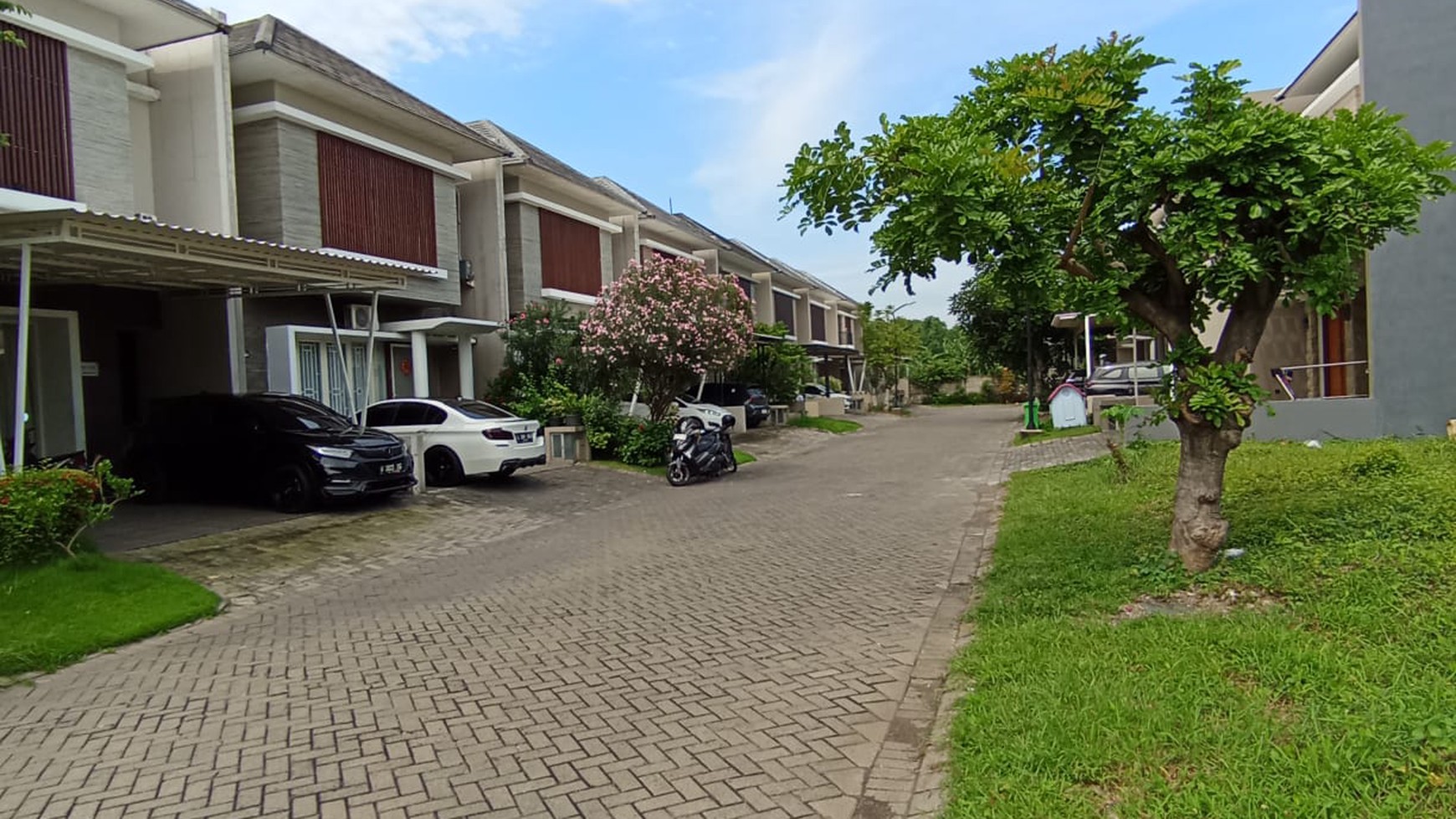 Rumah Cluster Greenwich Royal Residence, Surabaya