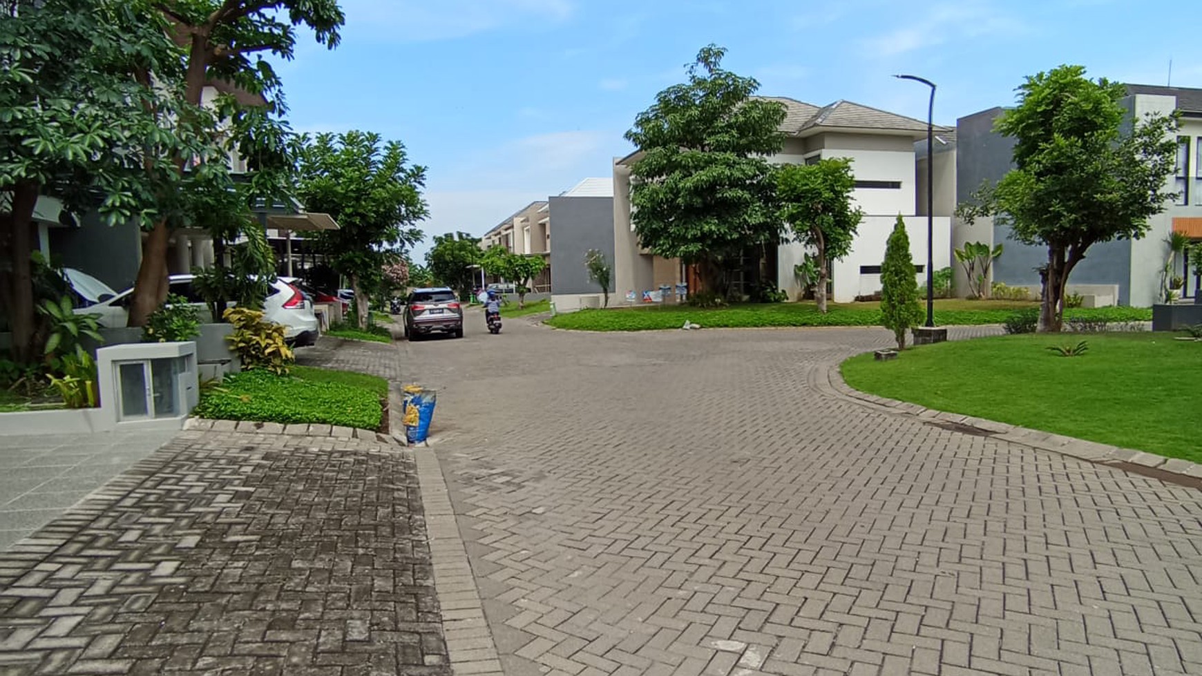 Rumah Cluster Greenwich Royal Residence, Surabaya