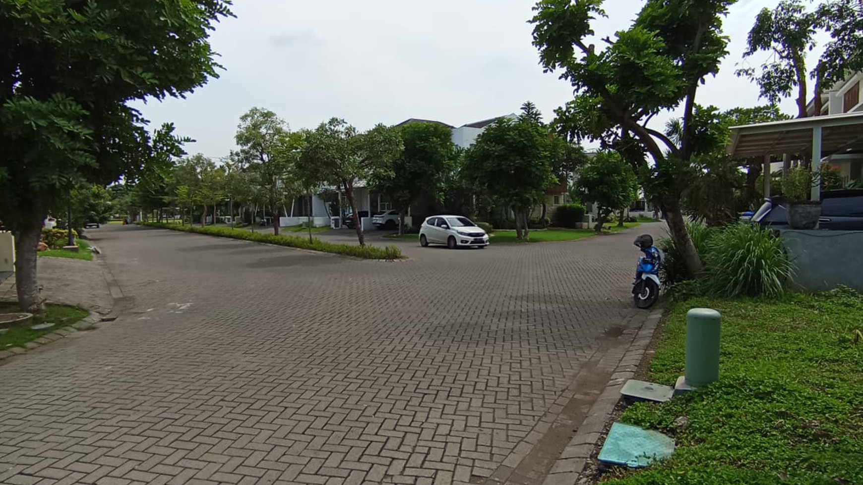 Rumah Cluster Greenwich Royal Residence, Surabaya