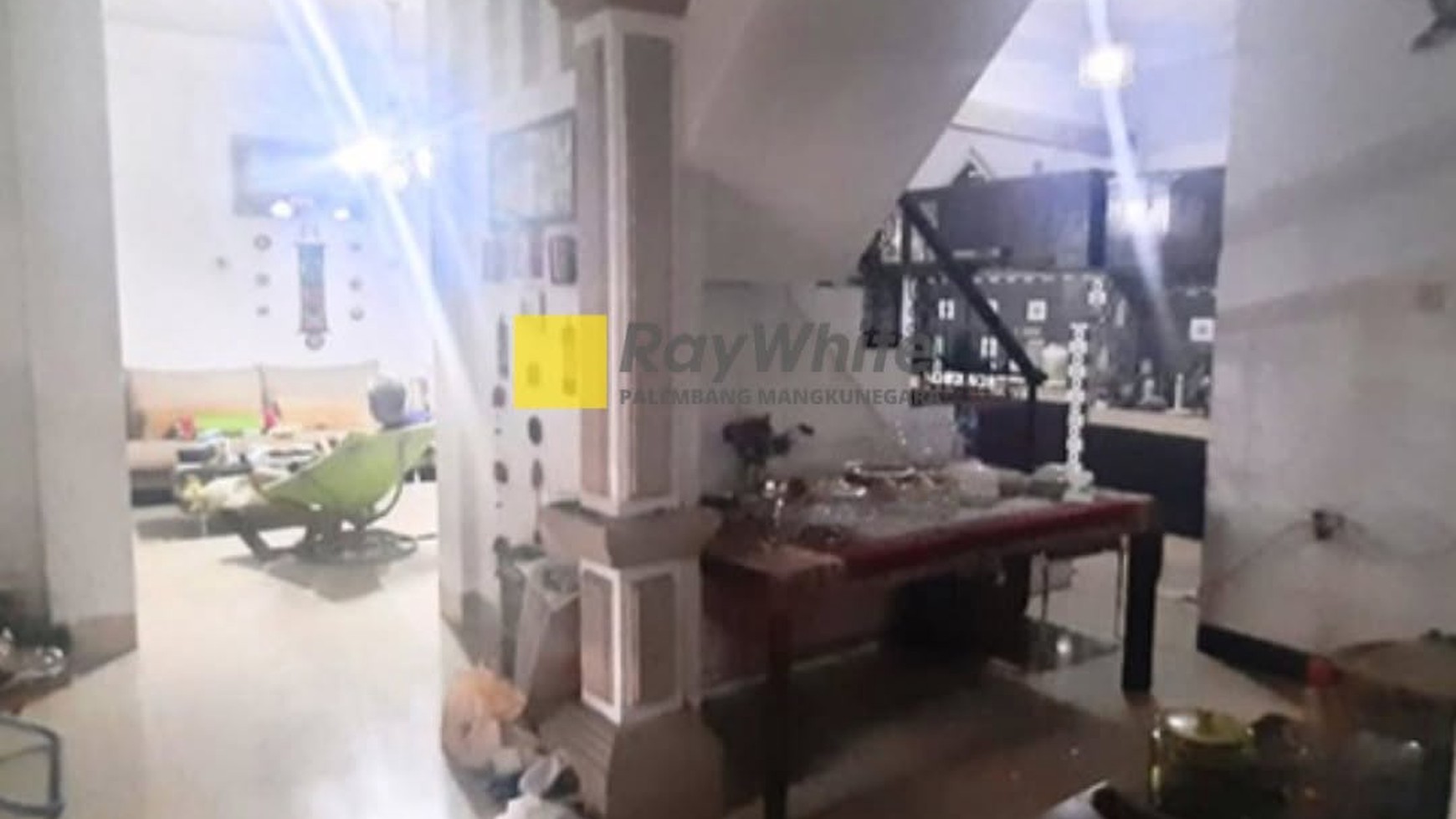 dijual cepat rumah mewah di maskerebet palembang