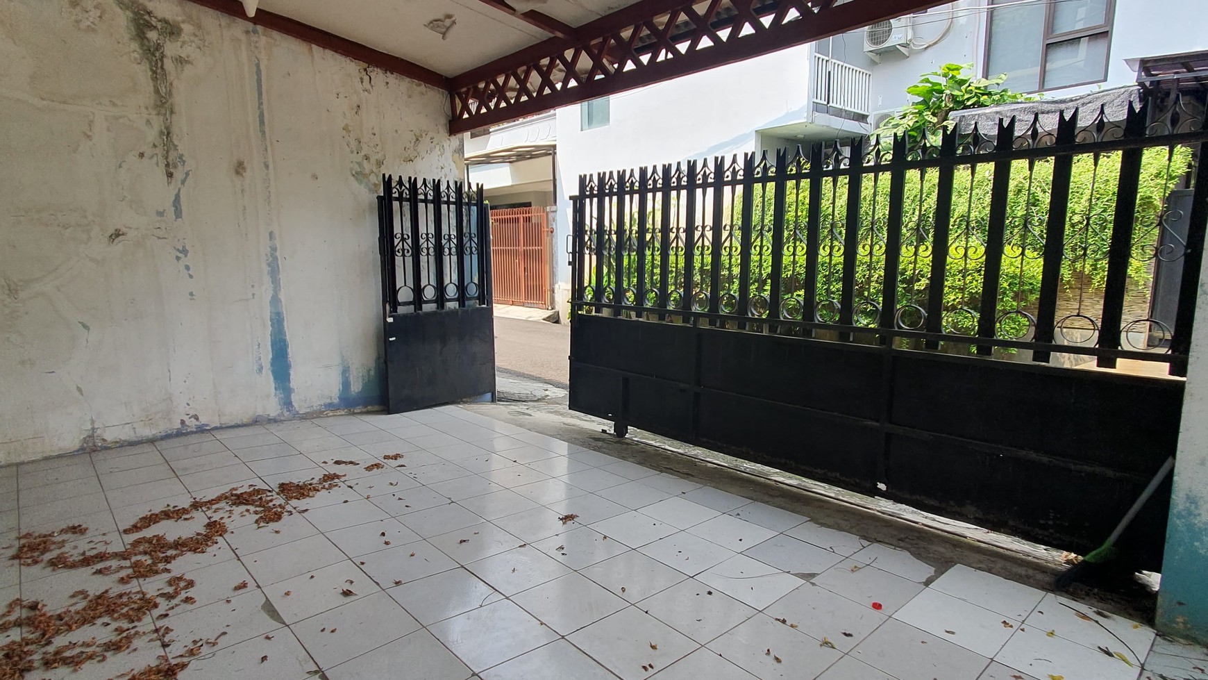 Rumah Bagus Di Jl Lele Rawamangun Jakarta Timur