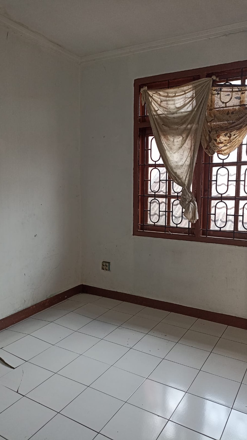 Rumah Bagus Di Jl Lele Rawamangun Jakarta Timur
