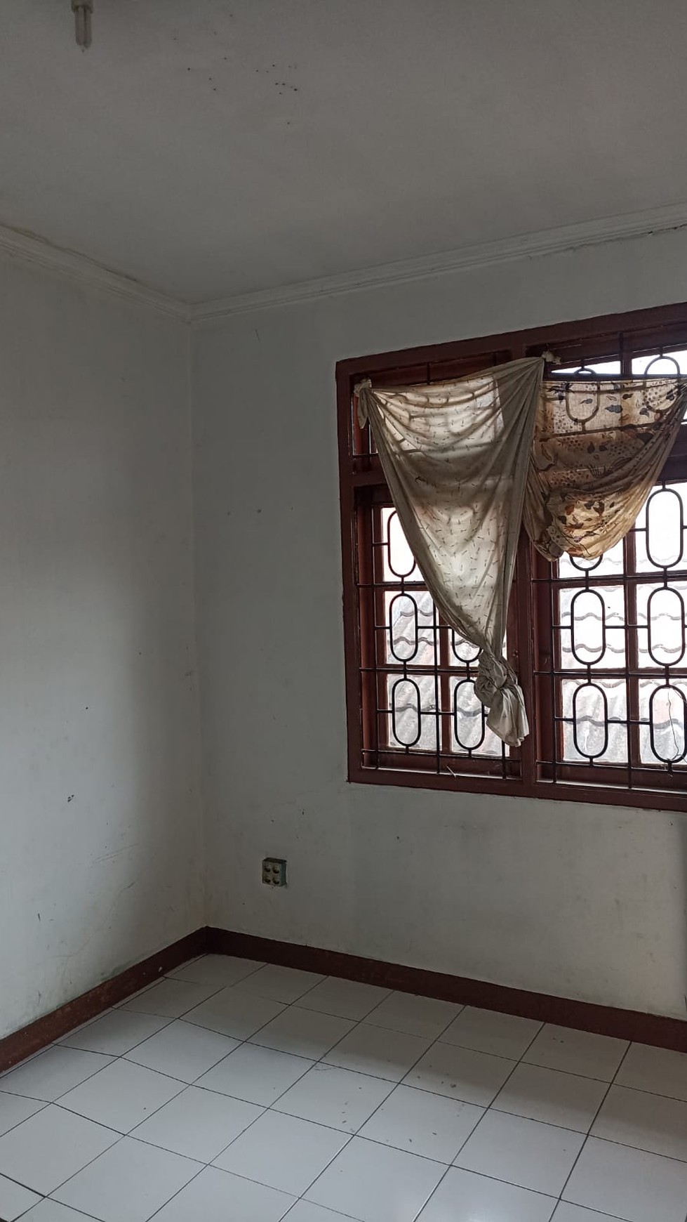 Rumah Bagus Di Jl Lele Rawamangun Jakarta Timur