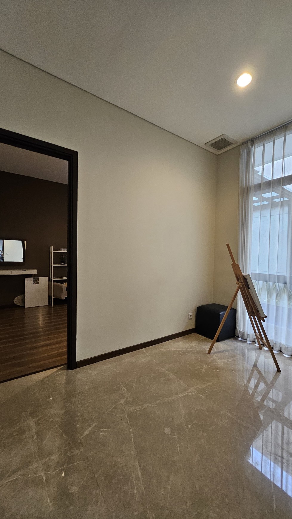 Rumah Bagus Di Nava Park , Lake Wood BSD Tangerang Selatan