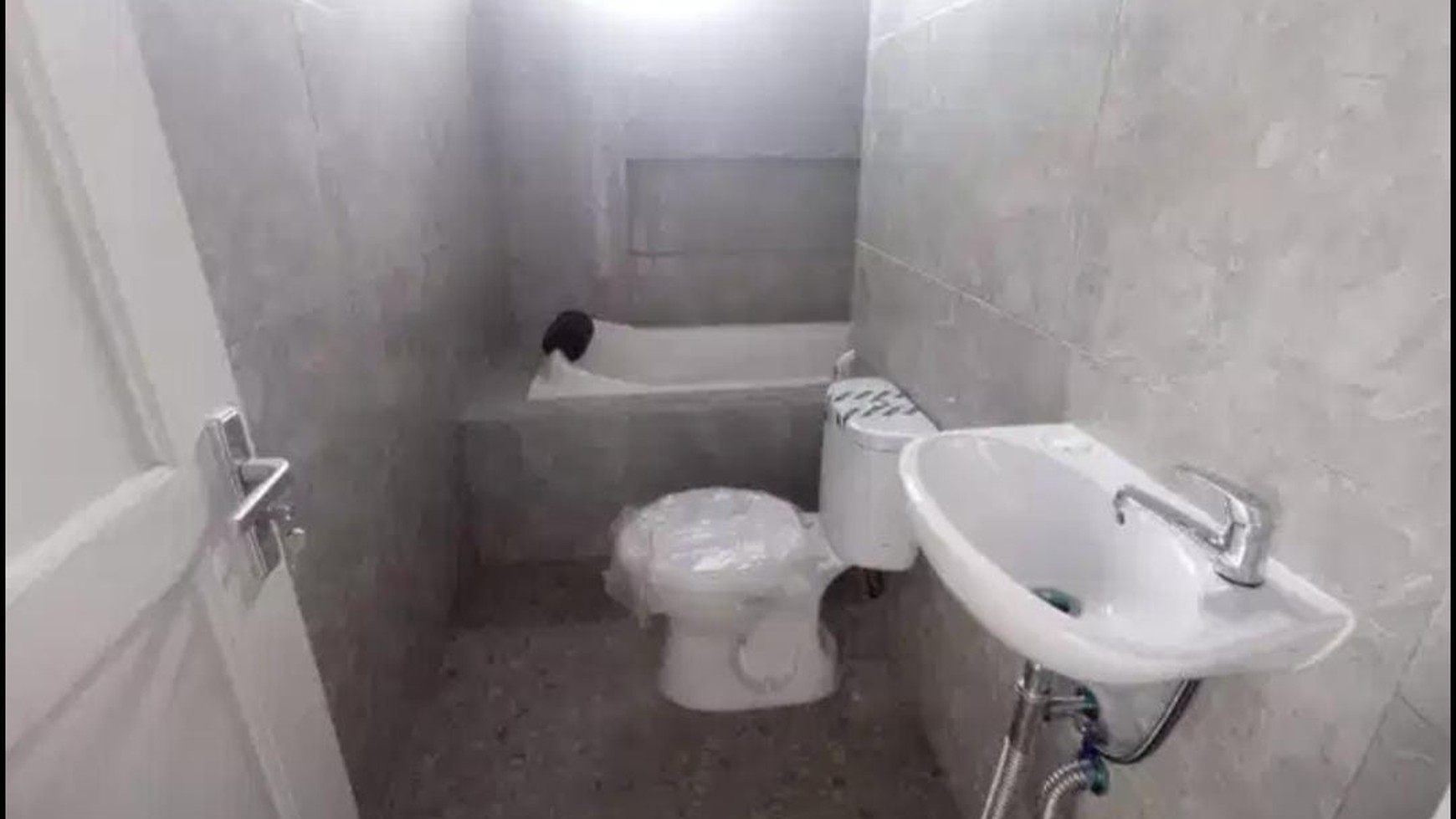 Rumah Bagus Di Villa Dago, Cluster Parangtritis Pamulang