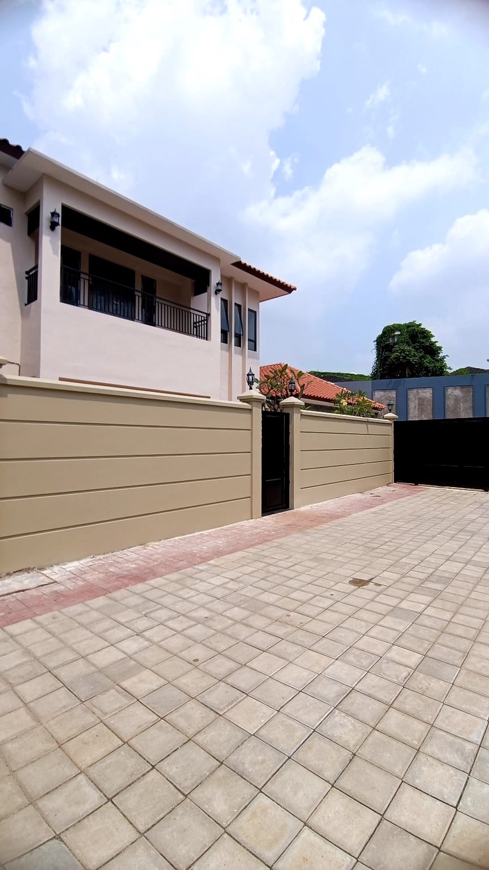 Rumah Bagus Di Jl Yado, Radio Dalam Jakarta Selatan