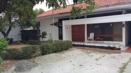 Rumah tua hitung tanah Lebak Bulus Raya, Jaksel 