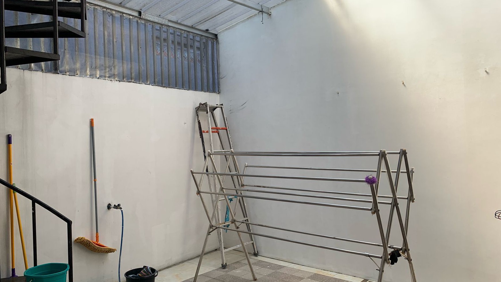 Rumah Nyaman di Komplek Pasir Pogor Ciwastra