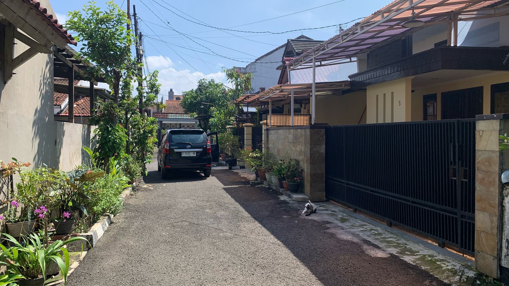 Rumah Nyaman di Komplek Pasir Pogor Ciwastra