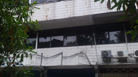 Disewakan Ruko 4 lantai di Ruko Manyar Indah RMI Surabaya