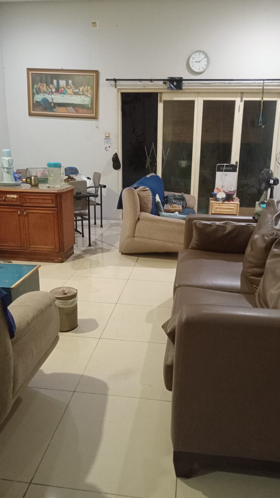 Rumah 2 Lantai Siap Huni dengan Hunian Nyaman dan Asri