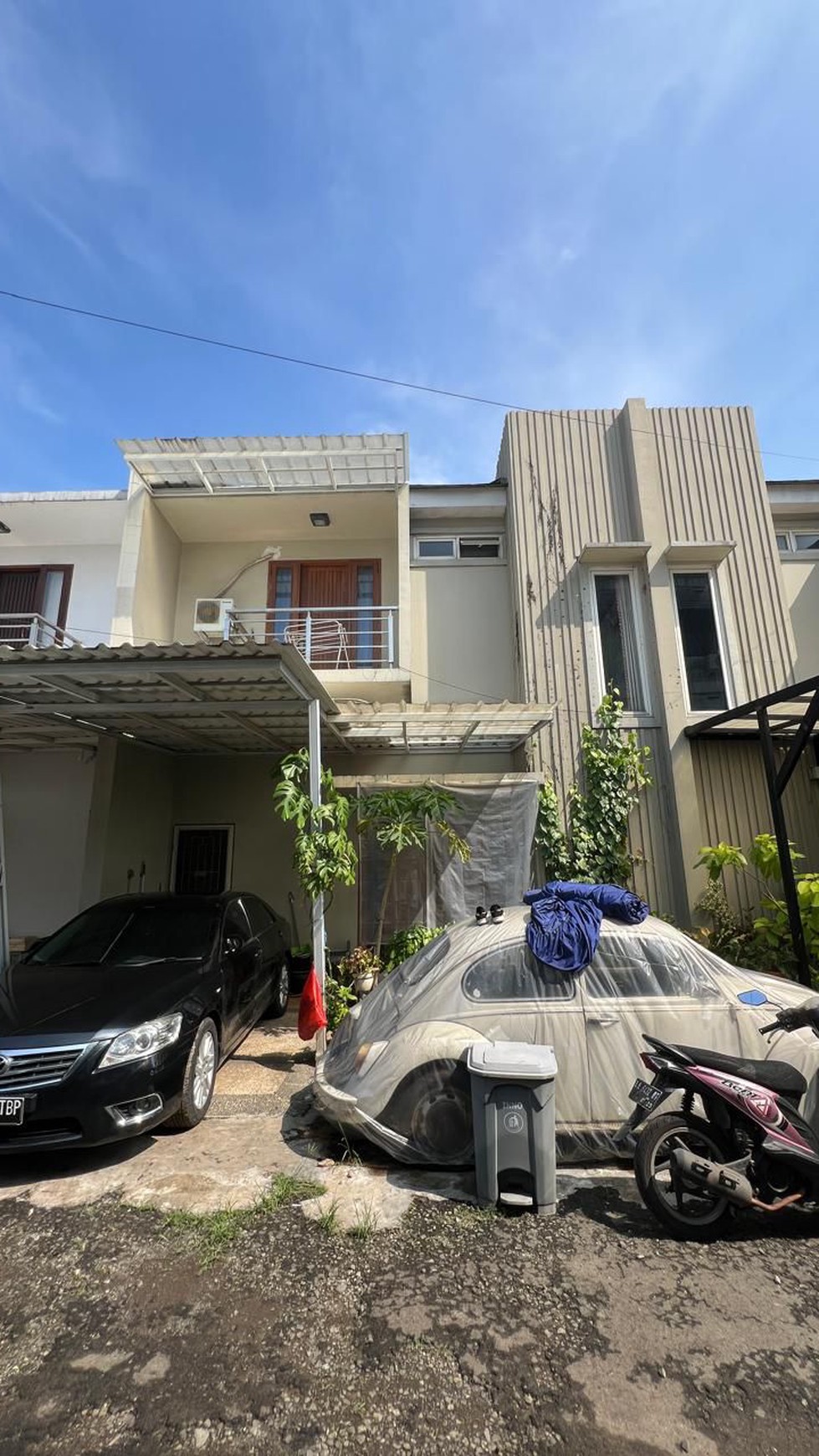 Rumah 2 Lantai Siap Huni dengan Hunian Nyaman dan Asri