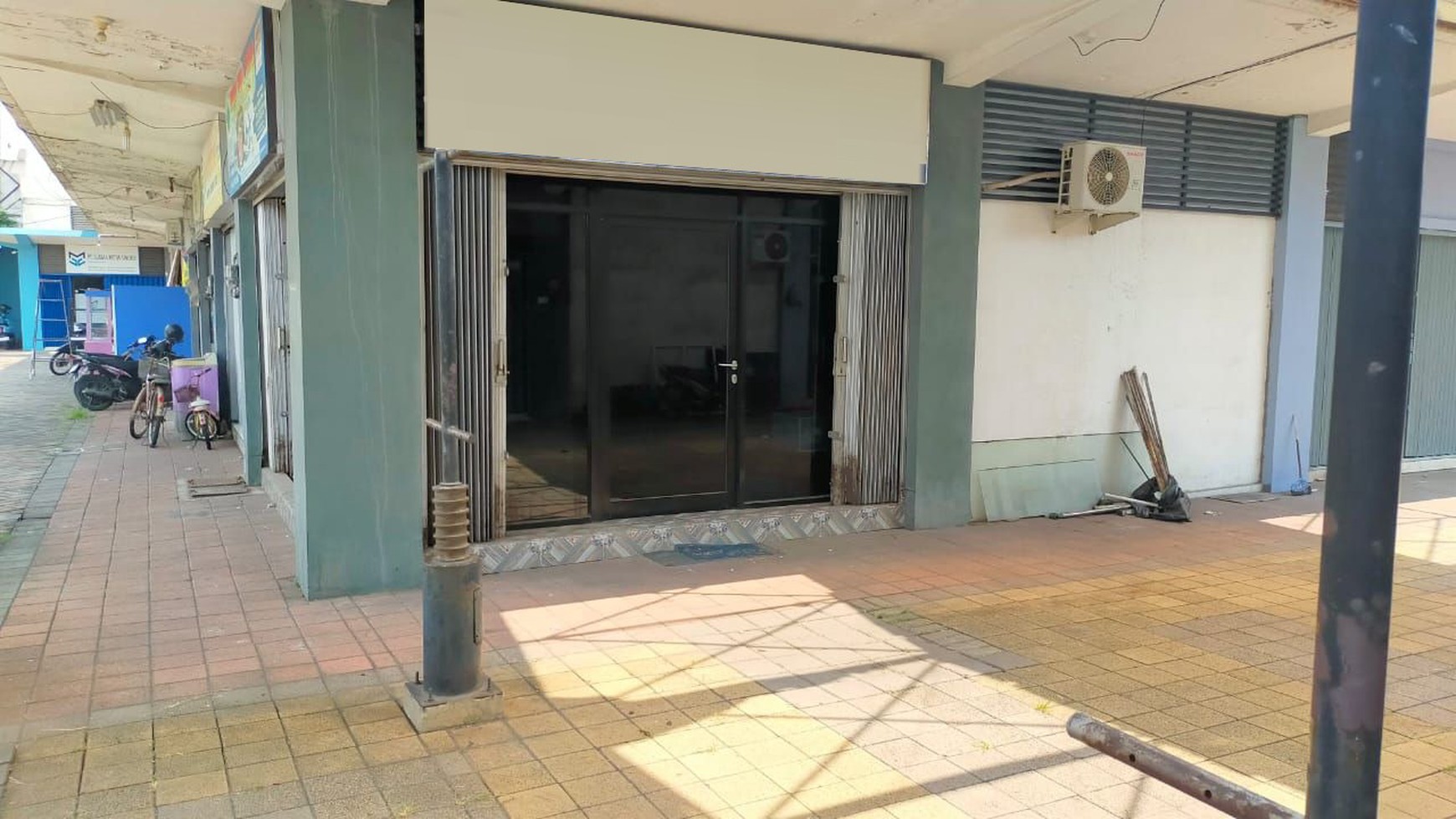 Ruko Hoek Murah Cocok Untuk Kantor di Harapan Indah