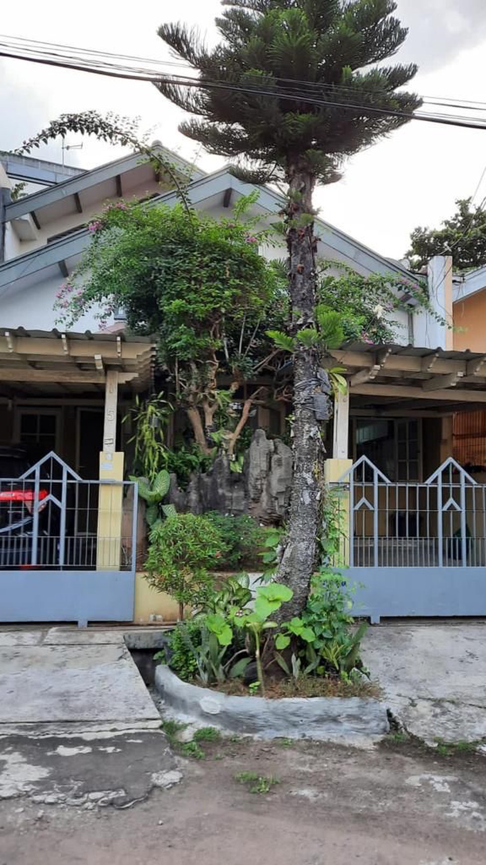 Rumah 2 lantai, bebas banjir di Bintaro Sektor 5