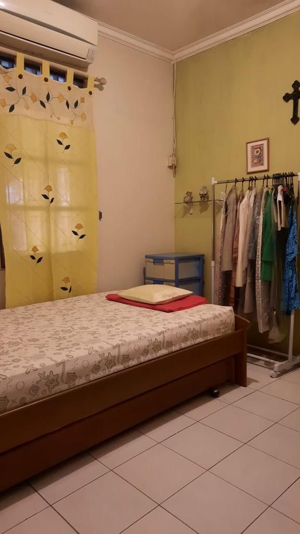 Rumah 2 lantai, bebas banjir di Bintaro Sektor 5