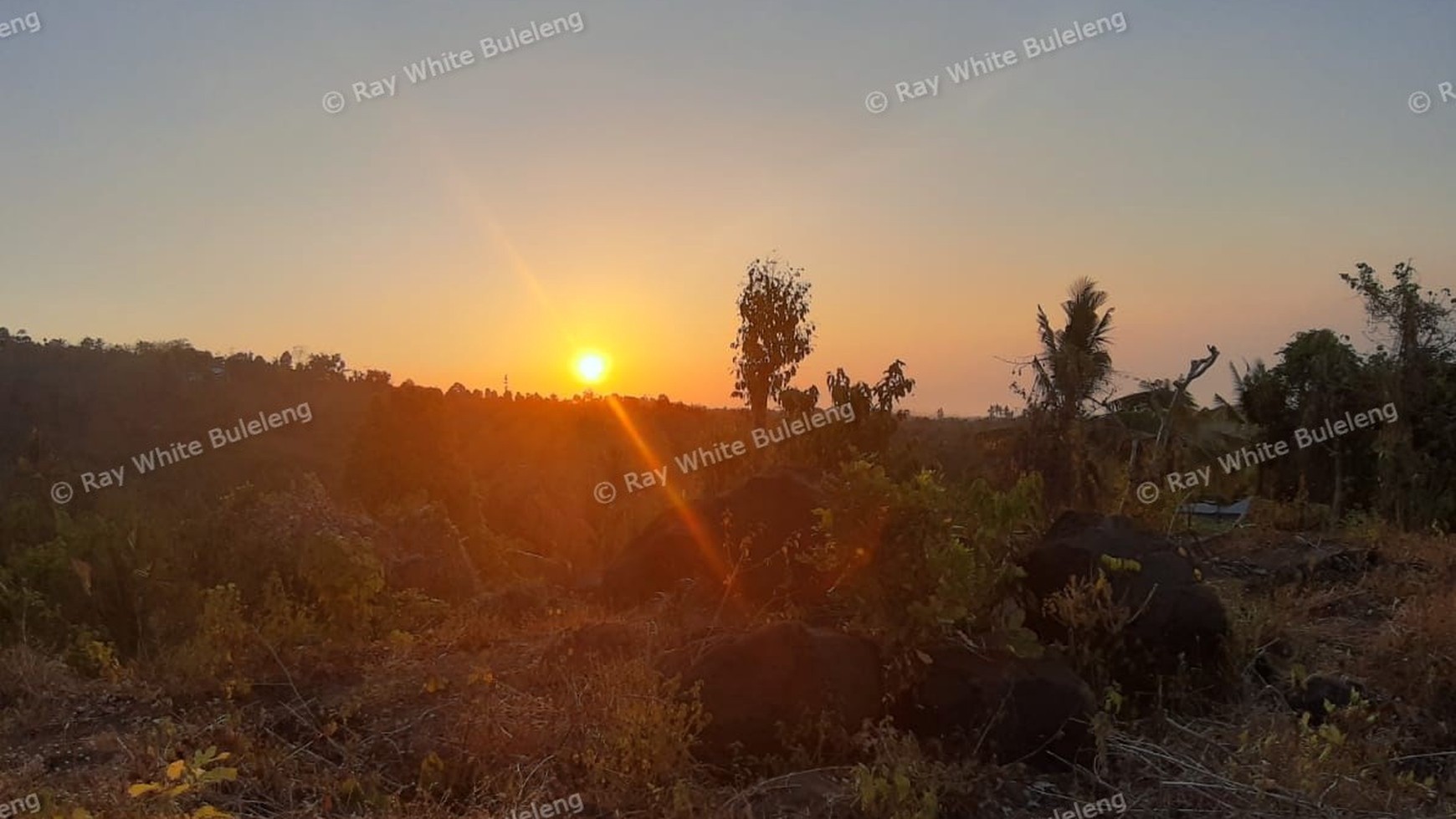 Sunset View Land for Sale in the Lovina Hills