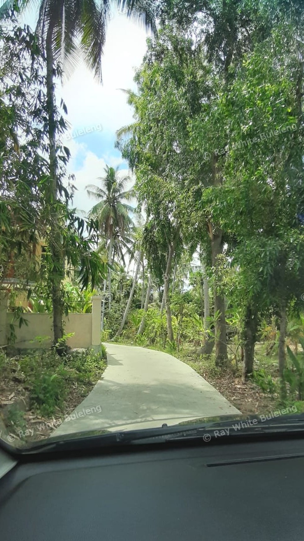 Beachfront Land For Sale in Tejakula